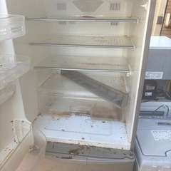2010年製　冷蔵庫の画像