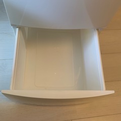 収納ボックスの画像