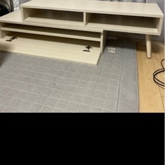テレビ台の画像