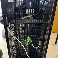 モンスターエナジー　冷蔵庫の画像