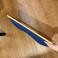 膝上テーブル　クッションテーブルの画像