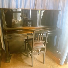 カワイ（KAWAI）ピアノ　アップライトピアノ　年代物の画像