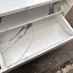 苫小牧発 大理石調テレビ台 テレビボード 収納付き 縦43cm 横100cm 奥行33cm used の画像