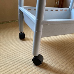 キャスター付きワゴンの画像
