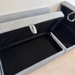 グレー ソファの画像