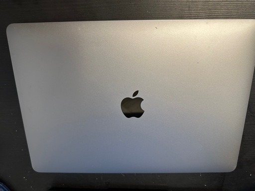美品 MacBook Air 2020 256GBを出品