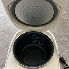 象印　炊飯器3合の画像