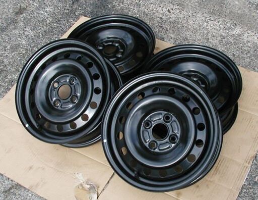 トヨタ・ルーミー純正　新車外し中古スチールホイール・4本セット