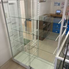 什器 ガラスショーケース 3台セットの画像