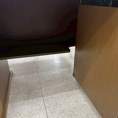 ★リユースのサカイ高崎店★TJ13010  デスク 茶 H74×D68×W99.5 クリーニング済みの画像