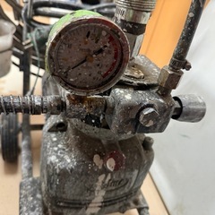 エアレス塗装機　精和スーパー60new
の画像