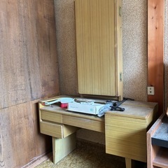 三面鏡　ドレッサーの画像
