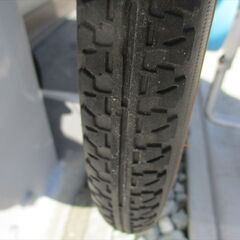E573★　9000円★整備済み 中古子供自転車 ホワイト　ブルー　補助輪付き【18インチ 】の画像