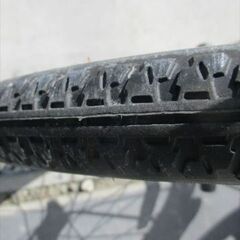 E573★　9000円★整備済み 中古子供自転車 ホワイト　ブルー　補助輪付き【18インチ 】の画像