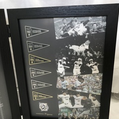 ⭐︎ドリーム2号館⭐︎阪神タイガース 90周年記念 歴代優勝ペナント型ピンバッジセットの画像