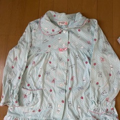 女児パジャマ 150㎝の画像