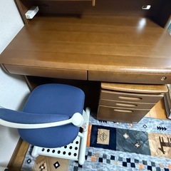 学習机 椅子 引き出し3点セットの画像