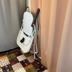 子供用ハイチェアの画像