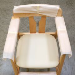 ≪zyt2487ジ≫ 未使用保管品 業務用ハイチェア キッズチェア 座面アイボリー ③ レストラン/カフェ/ダイニング/おしゃれ/かわいい/中古家具/宮城県仙台市 71003-13の画像