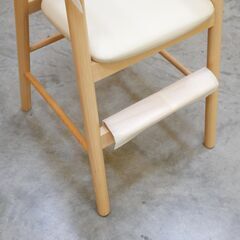 ≪zyt2487ジ≫ 未使用保管品 業務用ハイチェア キッズチェア 座面アイボリー ③ レストラン/カフェ/ダイニング/おしゃれ/かわいい/中古家具/宮城県仙台市 71003-13の画像