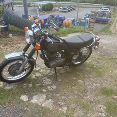 ヤマハSR400の画像