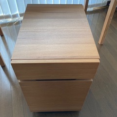 廃盤 無印良品 タモ材 デスク キャビネット チェア 3点セットの画像