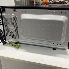 I 2510-152　 Haier ヘルツフリー 電子レンジ  KS-MW22F18 2023年製 通電確認済み キズ 汚れありの画像