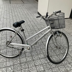 急募（10/11まで）婦人用自転車（26インチ）銀色の画像