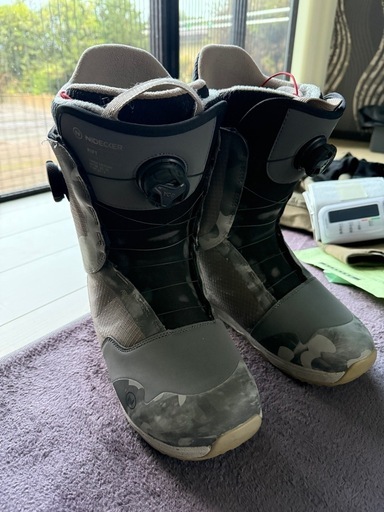 ナイデッカースノーボードブーツ