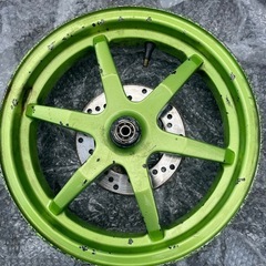 スズキ　zz ジーツー　フロントホイールの画像