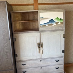 アンティーク家具の画像