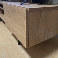 テレビボードの画像