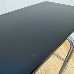 IKEA サイドテーブルの画像