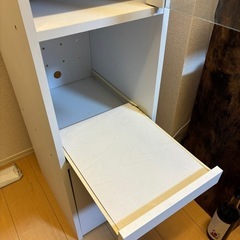 食器棚の画像