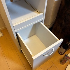 食器棚の画像