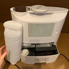 取引中 加湿機能付きファンヒーターの画像