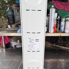 ジャンク品　デロンギ　オイルヒーター　RHJ35M0812-DGの画像