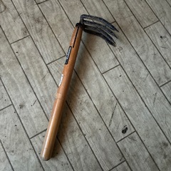 片手4本熊手の画像
