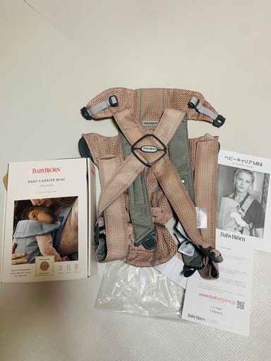 BABYBJÖRN ベビーキャリアミニ メッシュ　ダスティピンク抱っこ紐
