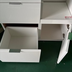 キッチン収納の画像