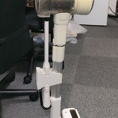 コードレス掃除機　白色の画像