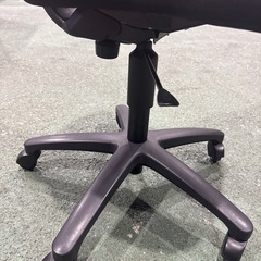 コクヨ　オフィスチェア
の画像