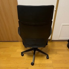 オフィスチェアの画像