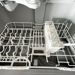 パナソニック 電気食器洗い乾燥機 NP-TH4-W 2023年の画像