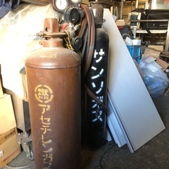 【再出品】アセチレンガスなど6点セットの画像