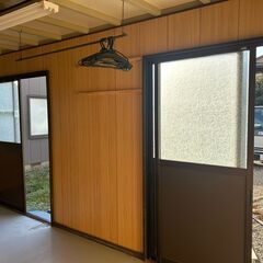 DIY向けコンテナハウス（小屋）になります。サイズ   W5450mm D2750mm  H2600mm(外寸)の画像