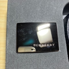 Burberry男性用ベルトの画像