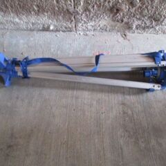 三脚 スタンド 測量用三脚 測量用品 工事 土木建築建設現場　 仕舞時（103㎝）の画像