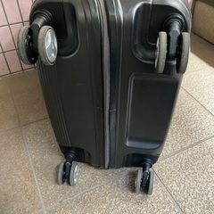 ほぼ新品🔴samsonite🔴スーツケース70.45.30センチの画像
