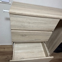 収納チェストの画像